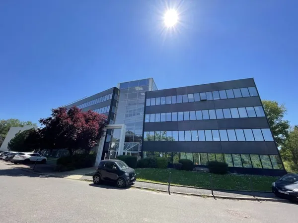 Bureaux 660 m²