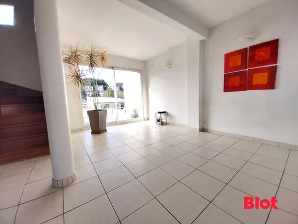 À deux pas du front de mer - Maison 3 chambres avec jardin & bureau en mezzanine - Saint-Nazaire