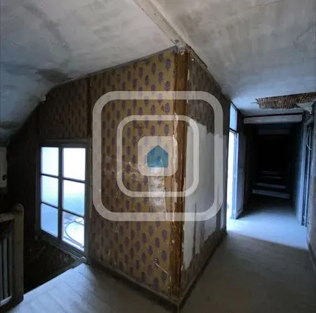 Bureaux 148 m²