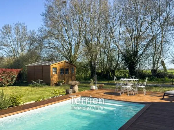 Maison contemporaine avec piscine