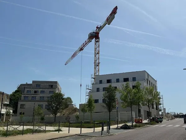 Local commercial 87 m²