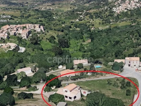 Propriété 6 pièces 130 m²