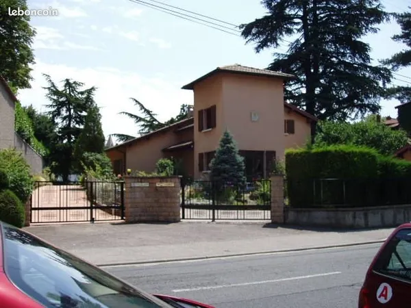 Appartement a louer à Ecully