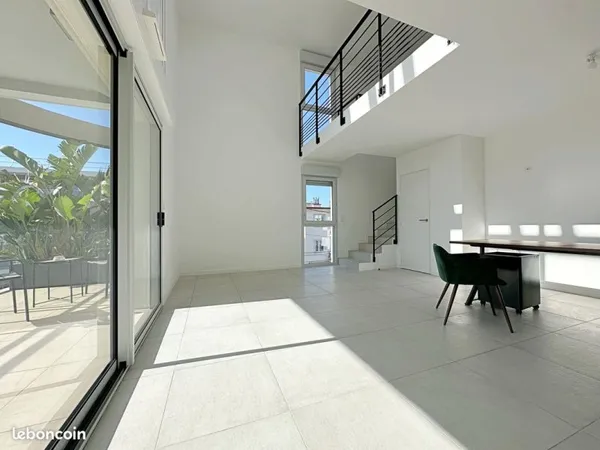 Antibes | 4 pièces neuf 114m2 | Duplex