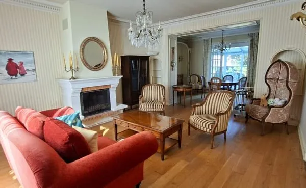 Maison 7 pièces et dépendance