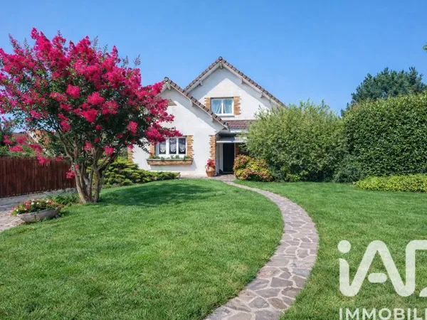Maison 7 pièces 206 m²