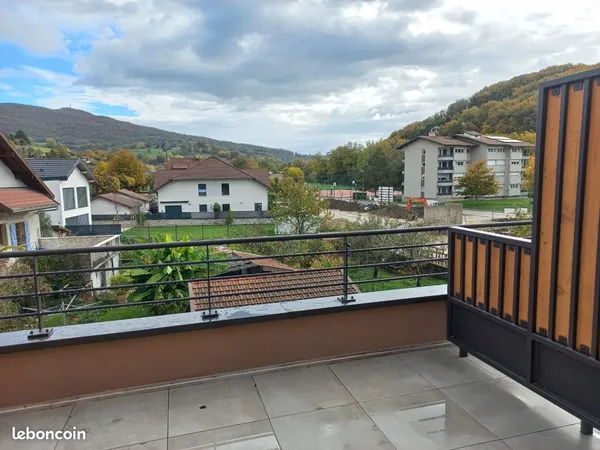 Appartement T3 NEUF dans petite copropriété privative de 11 logements au centre de Frangy