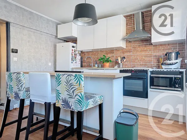 Maison 4 pièces 94 m²