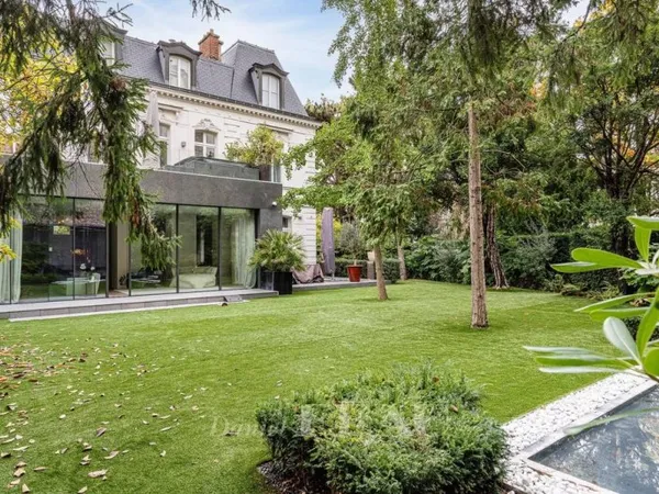 Maison de luxe 14 pièces 580 m²