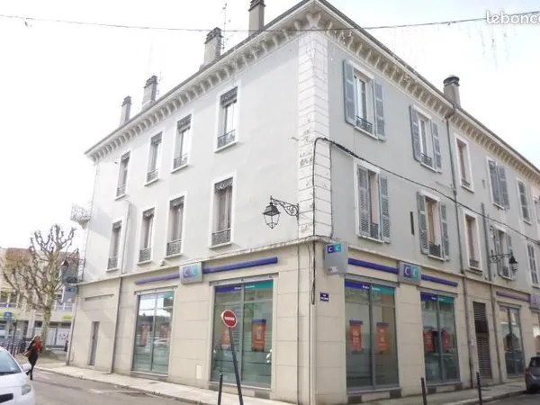 Appartement 3 pièces 100 m²