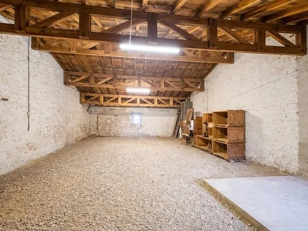 Maison 1 pièce 94 m²