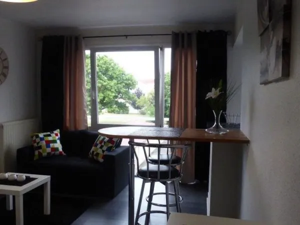 Studio meublé av. balcon Thionville résid. récente prox. A31