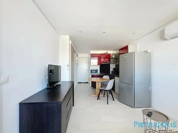 SÈTE : Les quilles, appartement T2 + ascenseur