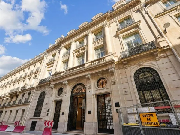 Bureaux 10536 m²