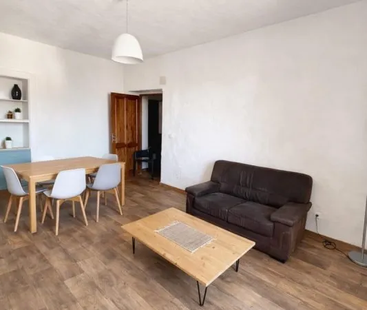 Très bel appartement T3 rénové en centre ville