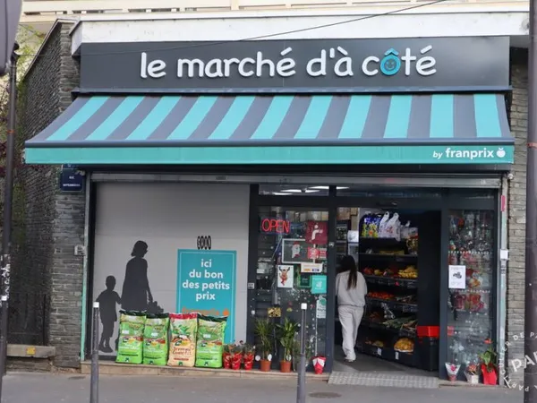 Local commercial 110 m²