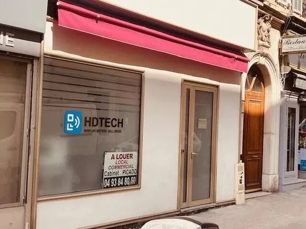 Local commercial 68 m²