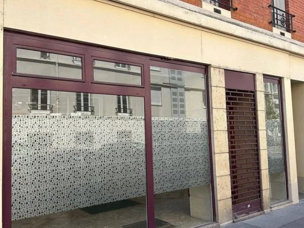 Boutique 2 pièces 137 m²