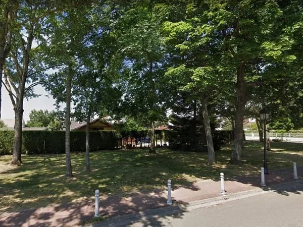 Terrain constructible 546 m²