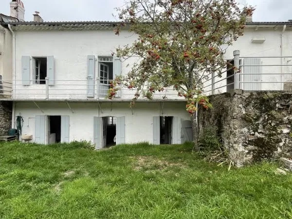 Maison 11 pièces 171 m²