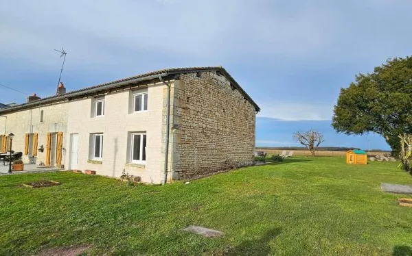 Maison À Vendre Loudun 150 m² 3 pièces