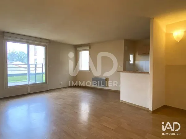 Local commercial 3 pièces 61 m²