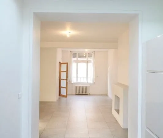 Maison 1930 avec jardin + dépendance T2 - La Madeleine
