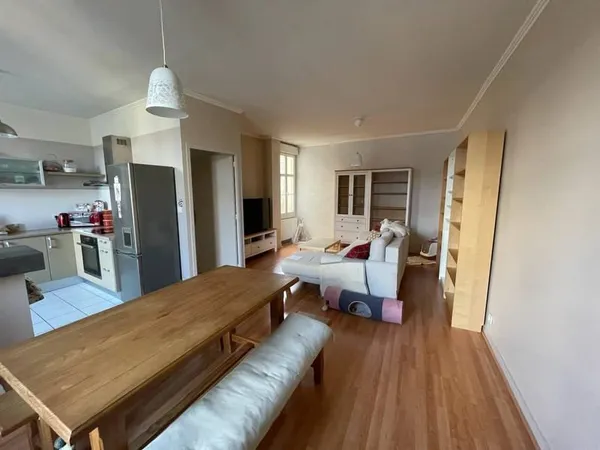 Appartement 4 pièces 76 m²
