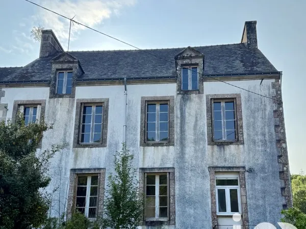 Maison 5 pièces 330 m²