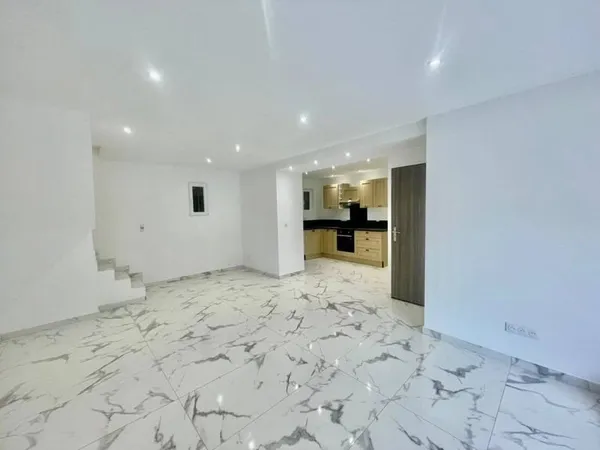 Maison de ville 84 m²
