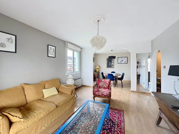 Appartement 4 pièces 81 m²