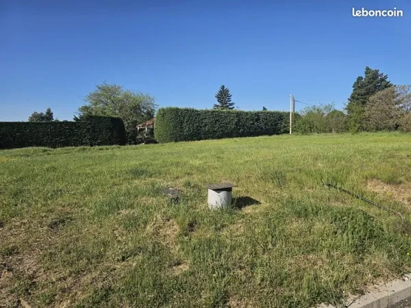 Terrain 600 m² Saint Jean De Muzols