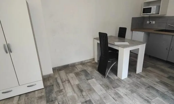 Studio 1 pièce 22 m²