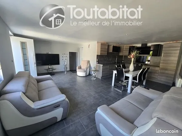 Maison 189 m² Sedan