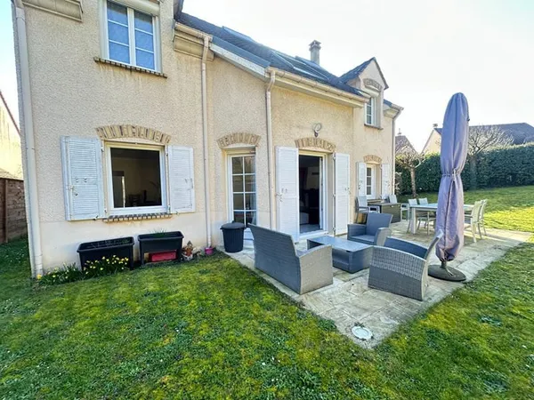 Maison familiale avec un grand garage Verrières-le-Buisson, DPE D, 4 chambres, PARFAIT ÉTAT, proche 