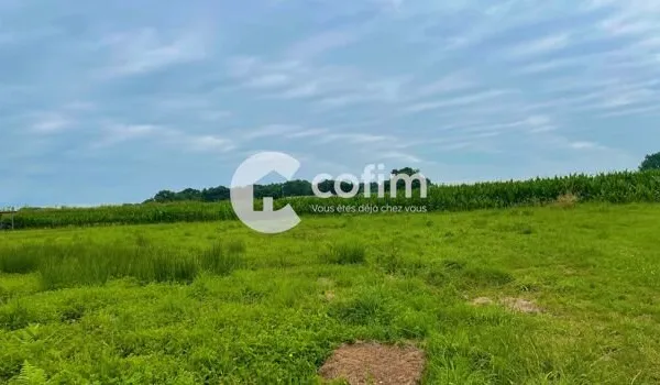 Terrain 1500 m²