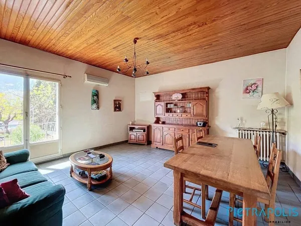 Maison 10 pièces 175 m²