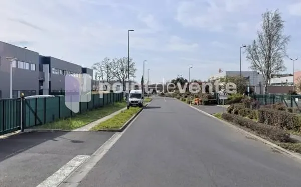 Bureaux 75 m²