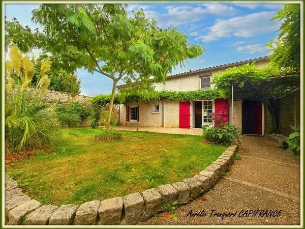 Maison à vendre 7 pièces LES EGLISES D'ARGENTEUIL (17) / STUDIO INDEPENDANT