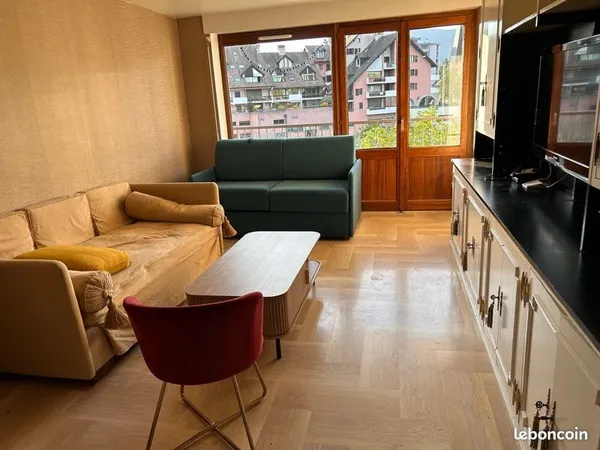 ANNONCE MODIFIÉE -Appartement standing hyper centre SAINT JULIEN