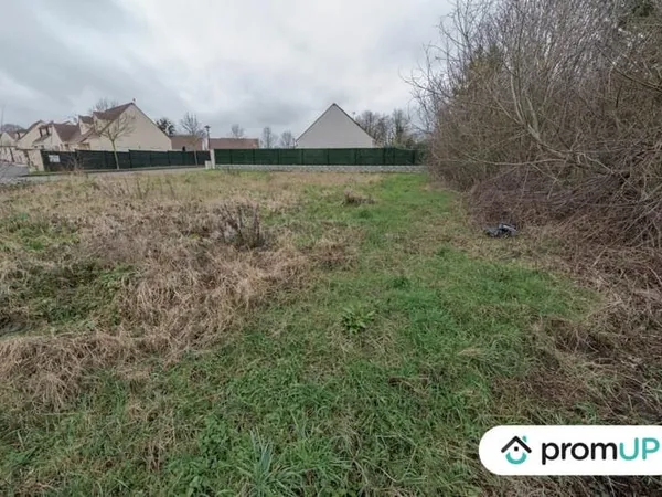 Terrain 651 m²