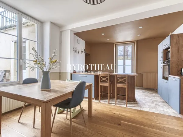 Vends maison ancienne rénovée
