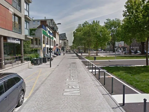 Parking 13 m²