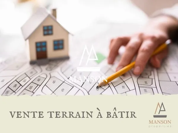 Terrain 759 m²