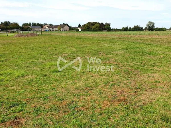 Terrain 1215 m²