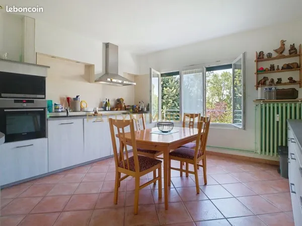 Appartement 3 pièces 83 m²