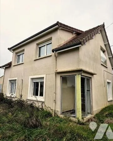 Maison 7 pièces 97 m²