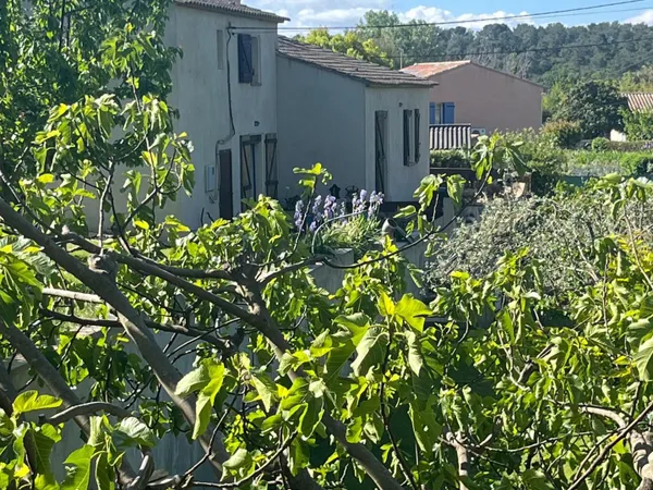 Maison tradionnelle à vendre au coeur de Carnoules