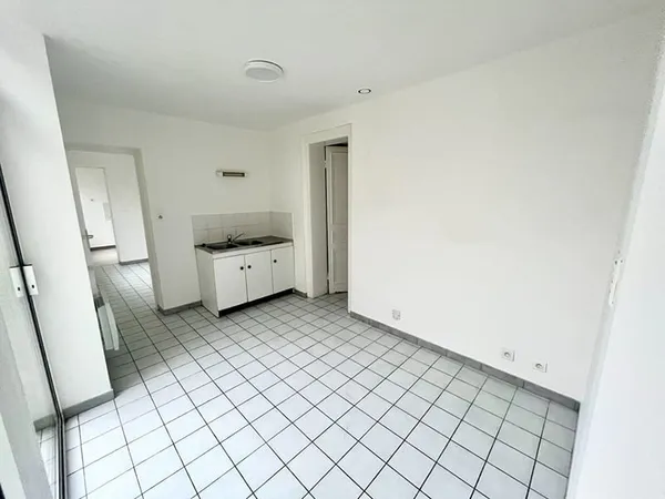 Appartement à louer à CALAIS (62100).