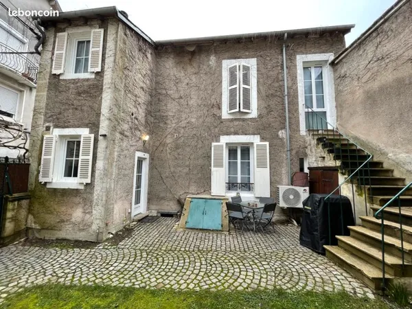 Maison hyper centre